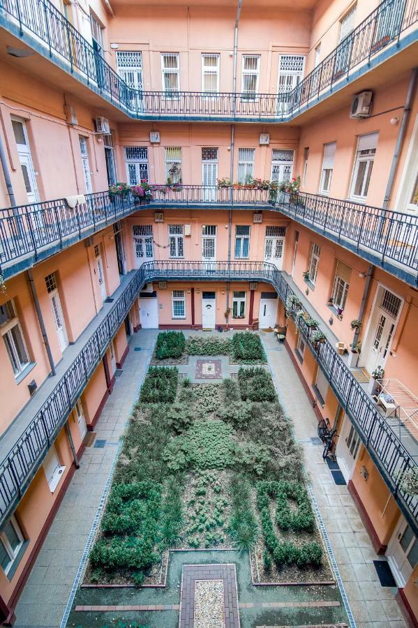 B32 Gellert Apartment Budapest Exterior photo